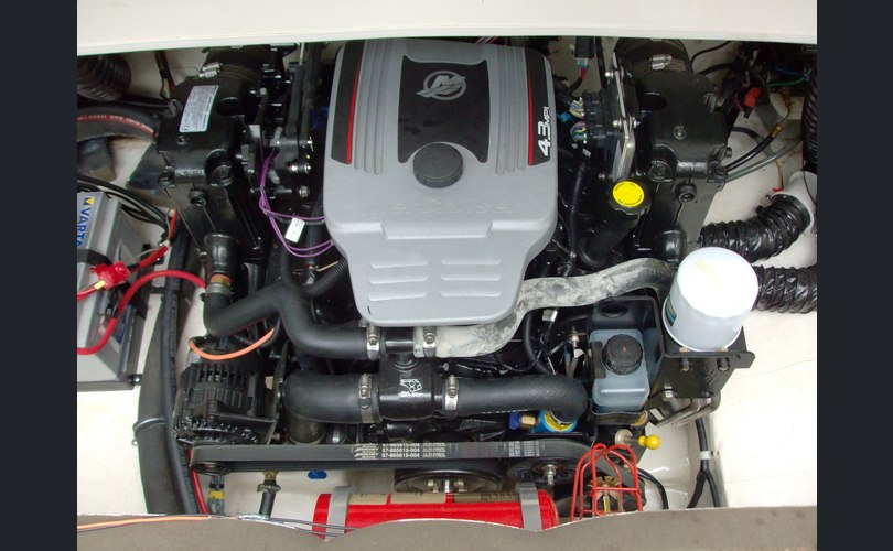 Glastron GS 209-kuva-5